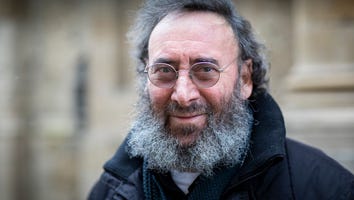 Sir Antony Sher, Acclaimed Shakespearean Actor, Dead at 72